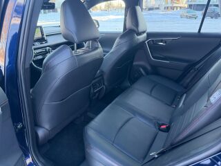Toyota RAV4 Plug-in hybriid 2.5 136кВ