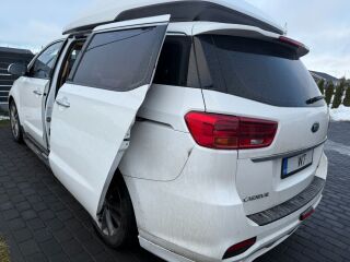 Kia Carnival Hi-Limousine 2.2 147kW