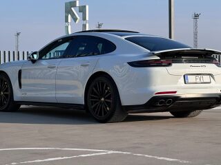 Porsche Panamera GTS 4.0 338kW