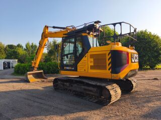 JCB JS141LC