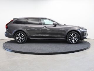 Volvo V90 Cross Country B4 Mild Hybrid 2.0 145kW
