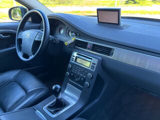 Volvo V70 Momentum 2.0 100кВ