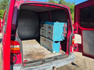 Volkswagen Transporter 2.5 96кВ