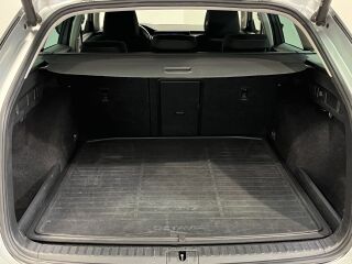 Skoda Octavia Combi Elegance 1.5 TSI G-Tec 96кВ