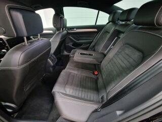 Volkswagen Passat Executive IQ LIGHT Maatriks 2.0 TDI 110kW
