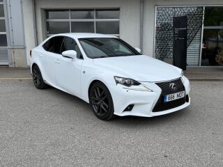 Lexus IS 300h F-Sport 2.5 133kW