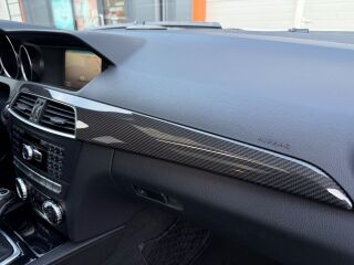 Mercedes-Benz C 300 CDI T 4Matic BlueEfficiency Avantgarde 3.0 V6 CDI 170kW