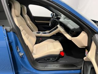 Porsche Taycan 4S Cross Turismo 420kW