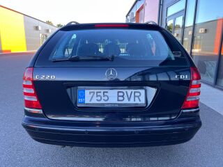 Mercedes-Benz C 220 Avantgarde 2.1 110кВ