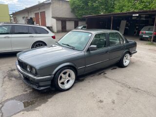 BMW 325 3.0 300kW