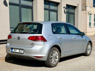 Volkswagen Golf VII Trendline 1.2 16V 63кВ