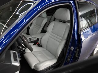 BMW M5 5.0 V10 373кВ