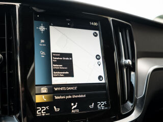 Volvo V60 D4 AWD R-Design 2.0 140kW