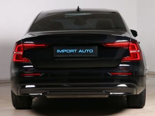 Volvo S60 AWD ULTIMATE DARK INTELLI SAFE PRO 2.0 B5 KERS Mild Hybrid 184kW