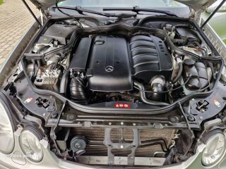 Mercedes-Benz E 220 2.1 110kW