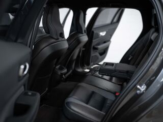 Volvo V60 R-Design 2.0 D4 140кВ