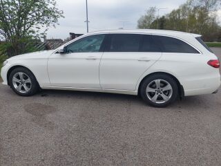 Mercedes-Benz E 220 2.0 143kW