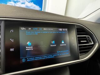 Peugeot 308 SW Style Edition PureTech EAT-8 1.2 96kW