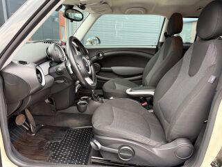 MINI Clubman 1.6 R4 88кВ