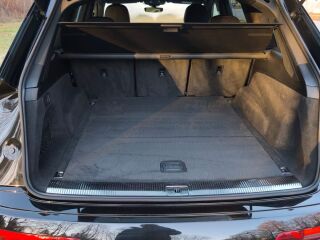 Audi Q7 s line 3.0 170kW