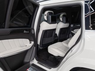 Mercedes-Benz GL 63 AMG 5.5 V8 410kW