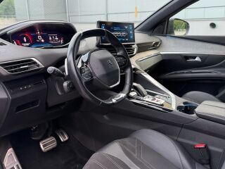 Peugeot 5008 GT BlueHDi 130 AT8 1.5 96kW