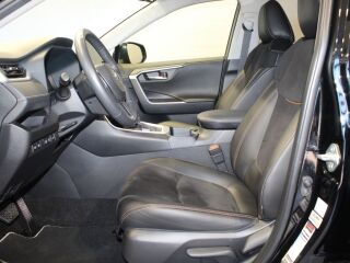 Toyota RAV4 Luxury Plus 2.5 131kW
