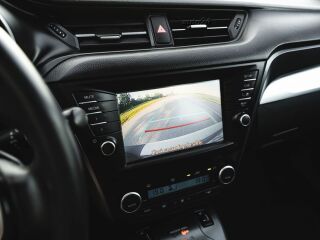 Toyota Avensis 1.8 108кВ