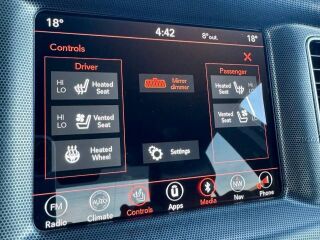 Dodge Charger SXT 3.6 218kW