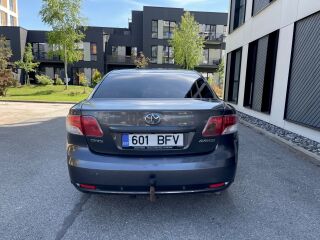 Toyota Avensis Linea Sol 1.8 108кВ