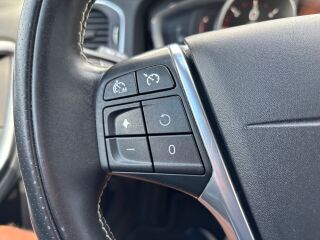 Volvo V60 R-Design 2.0 D4 140kW