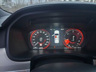 Volvo S90 D5 R-Design AWD + Polestar 2.0 173kW