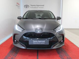Toyota Yaris Active Plus Hybrid 1.5 68кВ