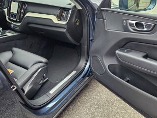 Volvo XC60 Inscription B5 AWD MY22 Google Mild Hybrid 2.0 184kW