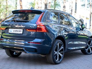 Volvo XC60 AWD DARK Ultimate Fullopt 2.0 B5 AWD MHEV Kerghübriid 184кВ