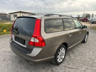 Volvo V70 D5 AWD 2.4 D5 151кВ