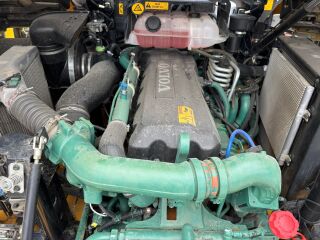 Volvo A25G 6x6 235kW