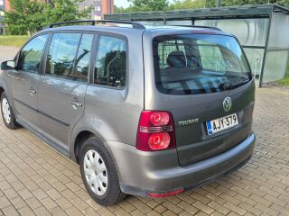 Volkswagen Touran Facelift 1.9 TDI 77кВ