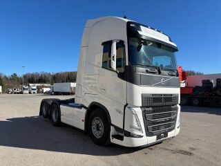 Volvo FH500 6x2 EURO6 + RETARDER + WB3200mm 375kW