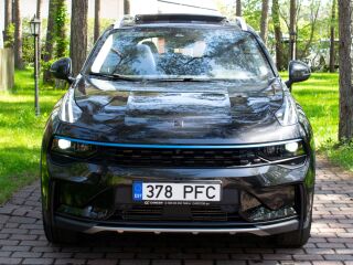 Lynk & Co 01 MORE PHEV Recharge Intelli Safe PRO 1.5 PHEV Plug-In Hybrid 192kW