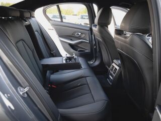 BMW 320 d xDrive MHEV M-Sportpakett Pro LCI 2.0 140кВ