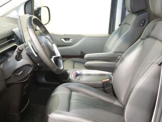 Hyundai Staria Premium Signature 4WD 2.2 CRDi 130kW