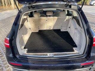 Mercedes-Benz E 400 4matic 3.5 V6T 245kW