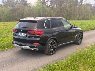 BMW X5 3.0 195kW