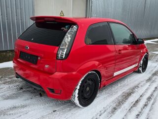 Ford Fiesta ST 150 2.0 110kW