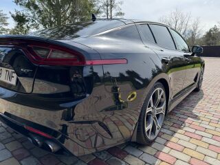 Kia Stinger GT2 3.3 V6 272кВ