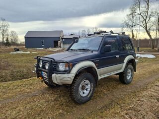 Mitsubishi Pajero 3.5 V6 153kW