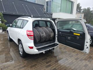 Toyota RAV4 2.2 110kW