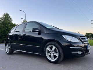 Mercedes-Benz B 200 Diesel 2.0 R4 Diesel 103kW