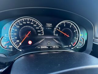 BMW 540 M-sport X-Drive 235kW